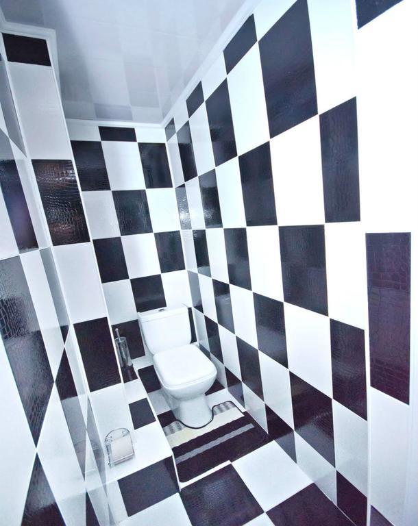 Black And White Apartment Кишинев Екстериор снимка